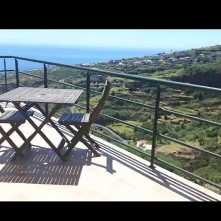 Grande Casa 160m2 Calheta 5km Plage Sable Jaune Ferienhaus